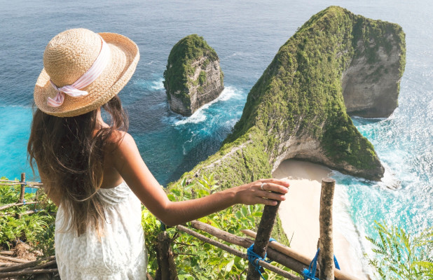 2D1N Nusa Penida (With Accommodation & Shuttle)