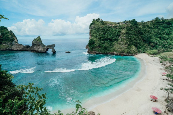 East Nusa Penida Day Tour + Fast Boat & Hotel Transfer