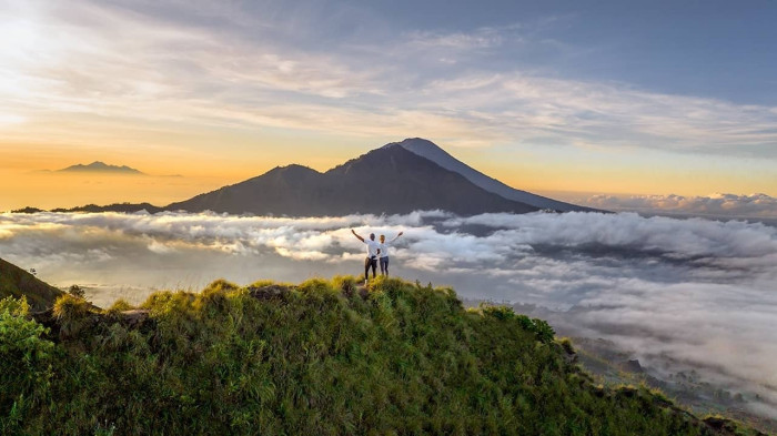 Mount Batur Sunrise Trekking with Breakfast