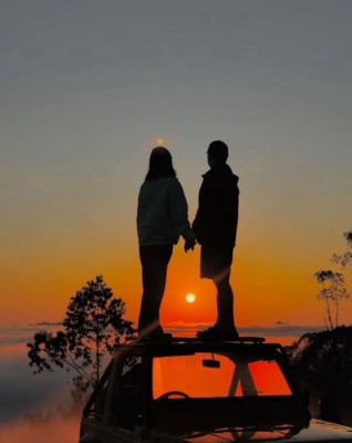Private Mount Batur Sunrise Jeep Tour with Black Lava and Floating Temple