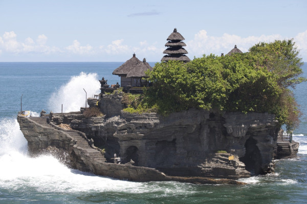 Tanah Lot Temple & Volcano - All Inclusive Tours