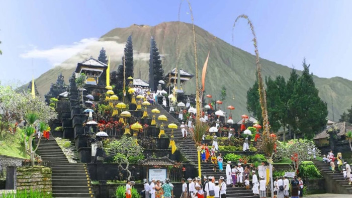TELAGA WAJA RAFTING COMBINE WITH BESAKIH TEMPLE