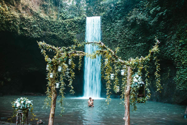 Ubud Waterfall & Coffe Plantation Tour